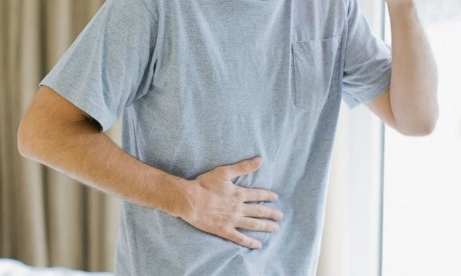 Τροφική δηλητηρίαση: Τα συμπτώματα που δεν πρέπει να αγνοείτε